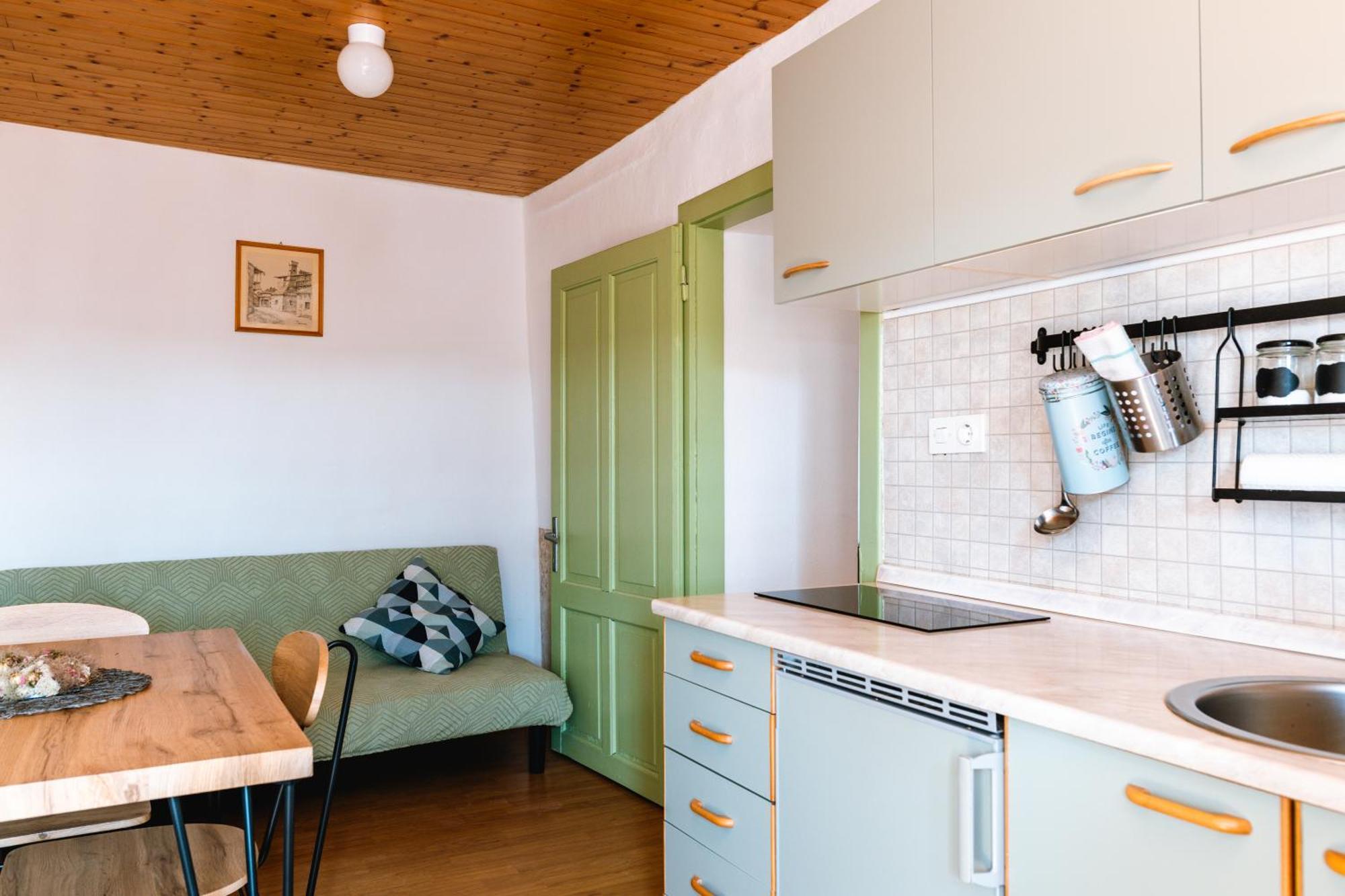 Apartment Valetovi Štanjel Kamer foto