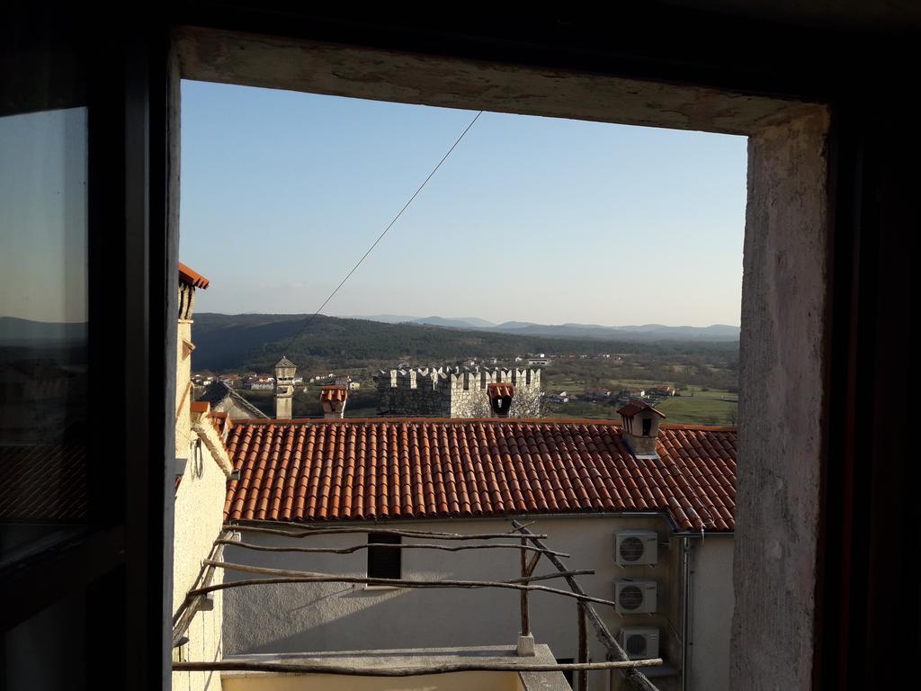 Apartment Valetovi Štanjel Buitenkant foto